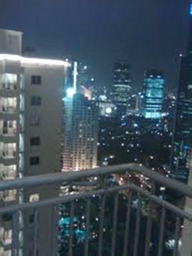 Sudirman Park Apartment Jakarta Kültér fotó